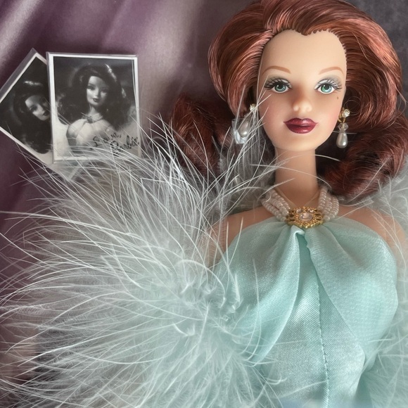 Between Takes Hollywood Movie Star Collection Barbie Doll 2000 Mattel 27684 - Picture 4 of 8